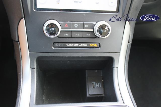 Certified 2022 Ford Edge SE w/ Black Appearance Package AWD/4WD image 17