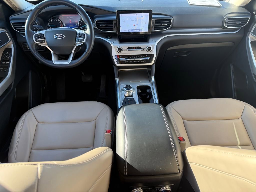 Certified 2021 Ford Explorer XLT w/ Equipment Group 202A image 13