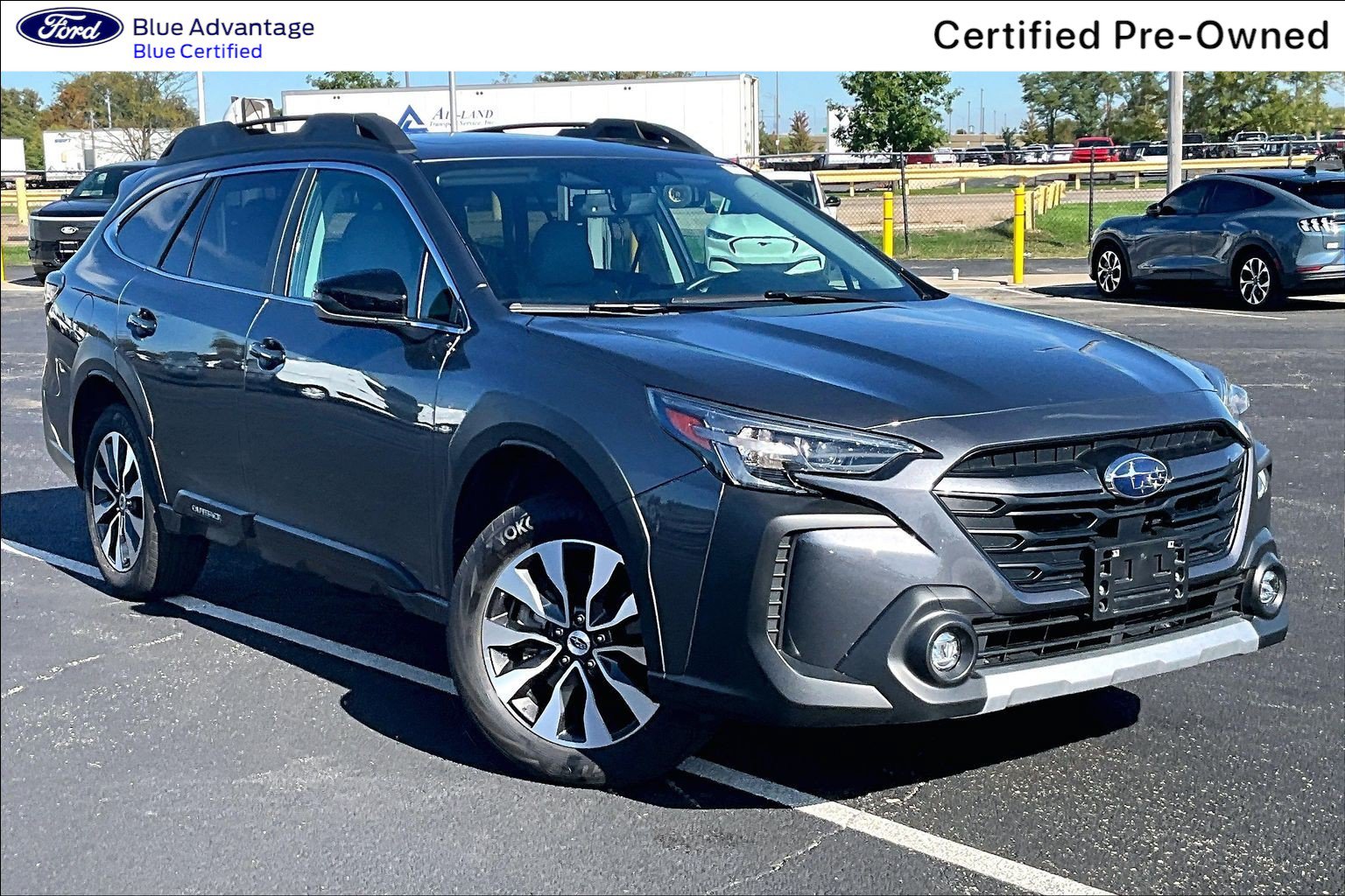 Used 2025 Subaru Outback Limited AWD/4WD image 37