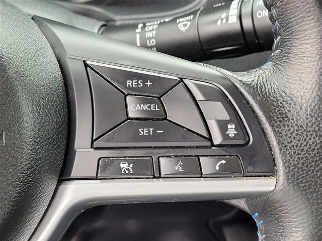 Used 2018 Nissan Leaf SV w/ Protection Package FWD image 32