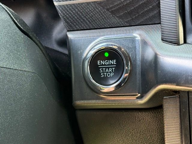 Certified 2022 Ford F150 Platinum w/ Equipment Group 701A High image 27