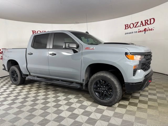 Used 2024 Chevrolet Silverado 1500 Custom Trail Boss AWD/4WD image 17