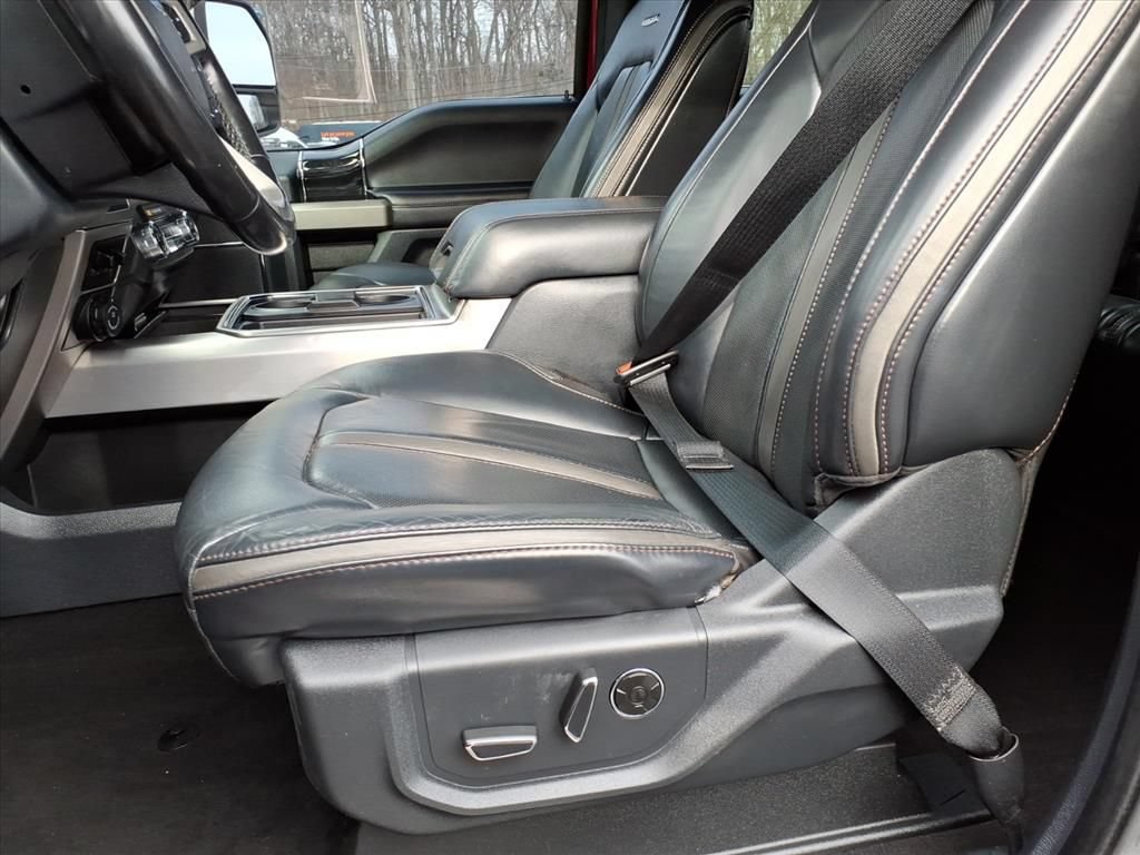 Certified 2022 Ford F450 Platinum w/ FX4 Off-Road Package AWD/4WD image 13