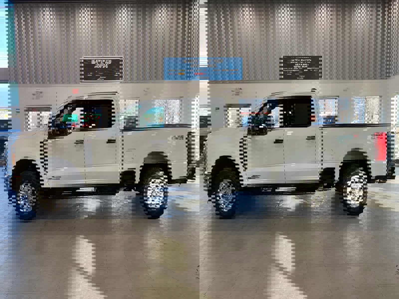 Certified 2024 Ford F250 XLT image 2