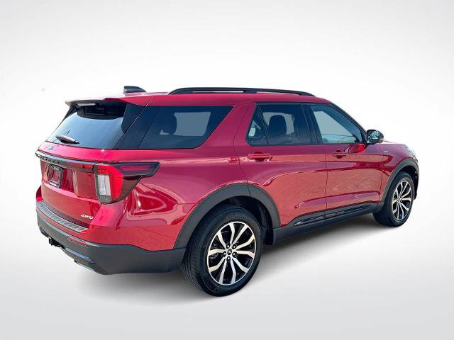 Certified 2025 Ford Explorer ST-Line AWD/4WD image 8