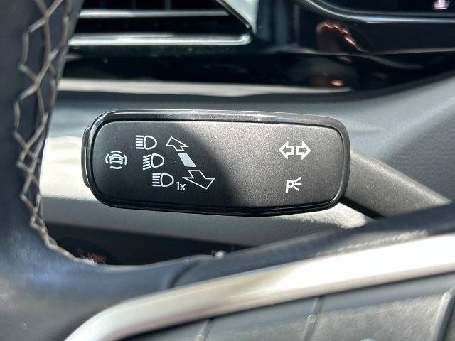 Used 2024 Volkswagen Taos S FWD image 27