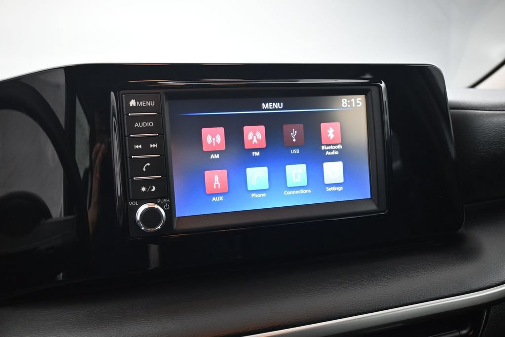 Used 2025 Nissan Kicks S FWD image 14