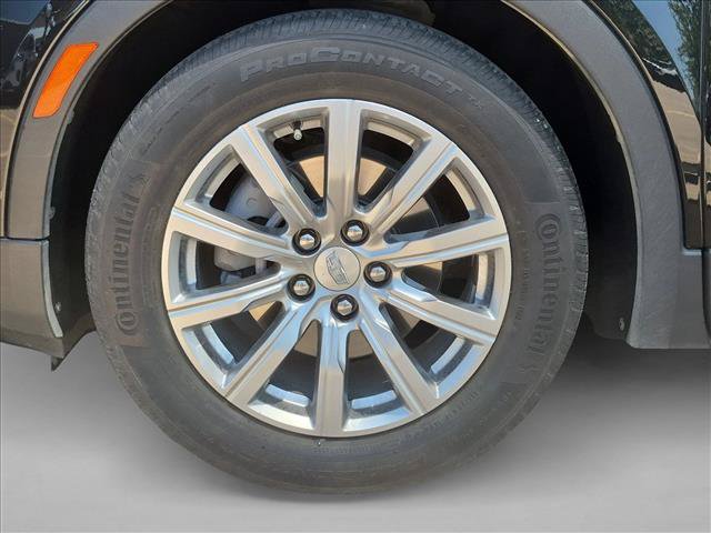 Used 2023 Cadillac XT4 Premium Luxury FWD image 25