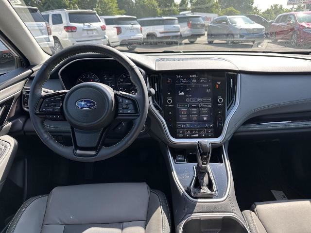Used 2025 Subaru Outback Onyx Edition AWD/4WD image 24