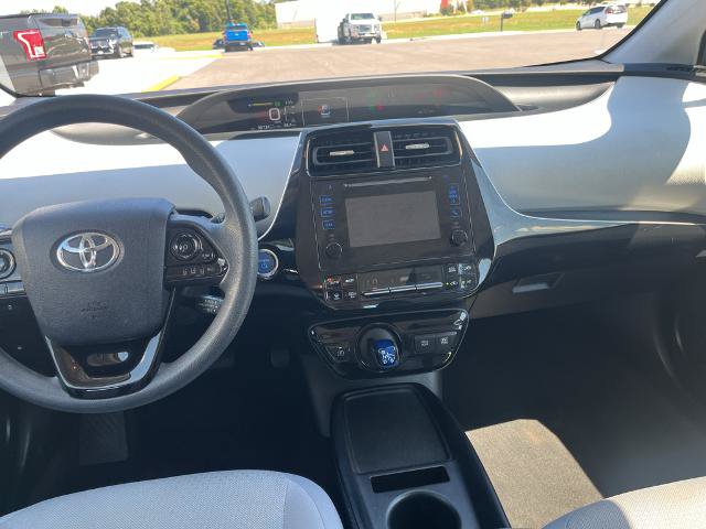 Used 2019 Toyota Prius LE AWD/4WD image 12
