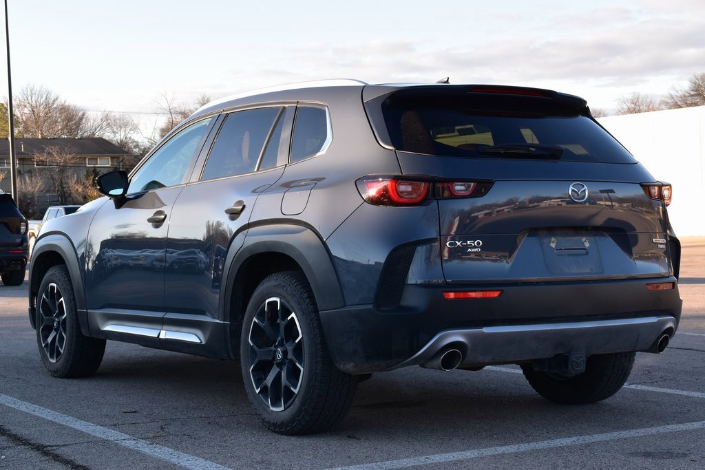 Used 2025 MAZDA CX-50 Meridian Edition image 2