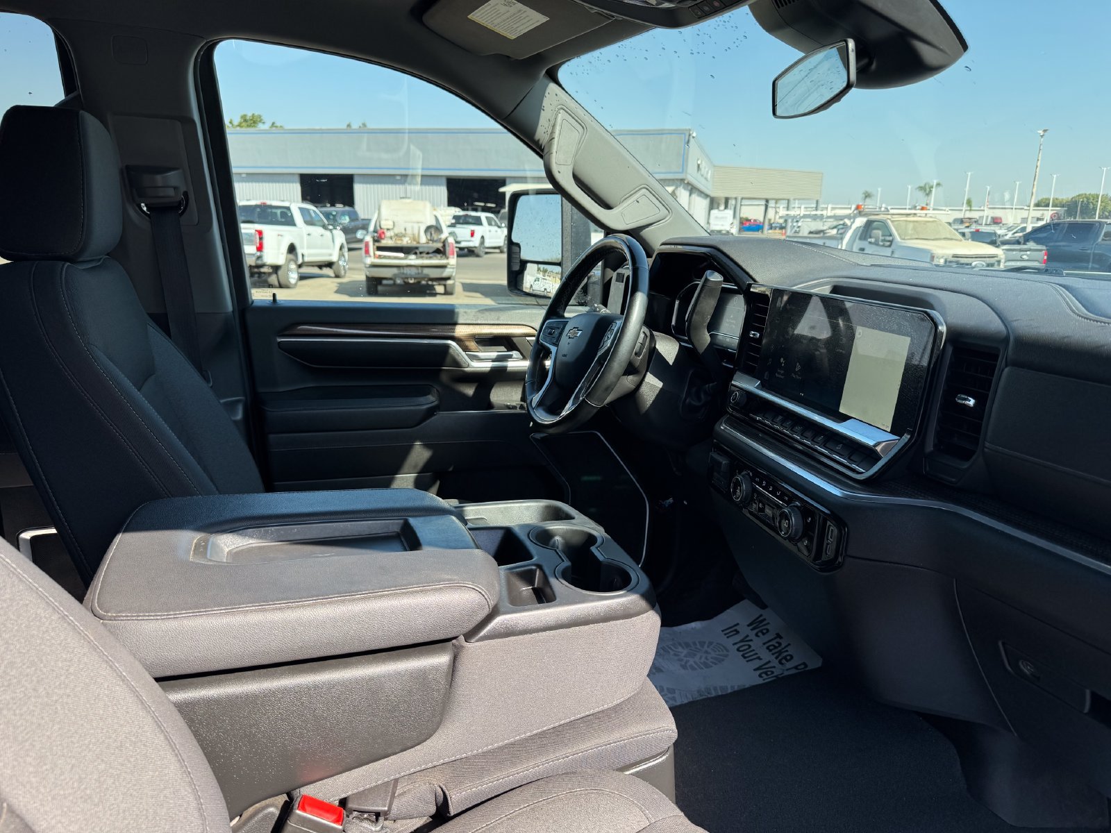 Used 2024 Chevrolet Silverado 2500 LT w/ Convenience Package AWD/4WD image 18