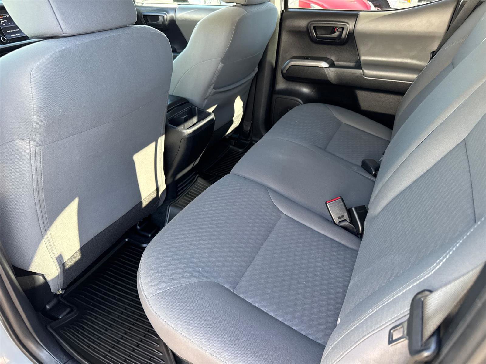 Used 2020 Toyota Tacoma SR5 image 20