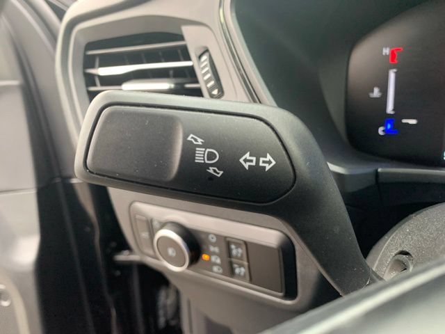 Certified 2025 Ford Escape ST-Line Select AWD/4WD image 27
