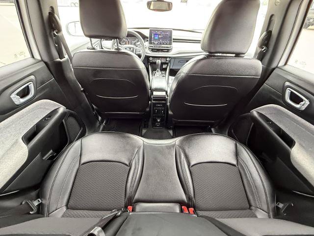 Used 2024 Jeep Compass Latitude AWD/4WD image 12