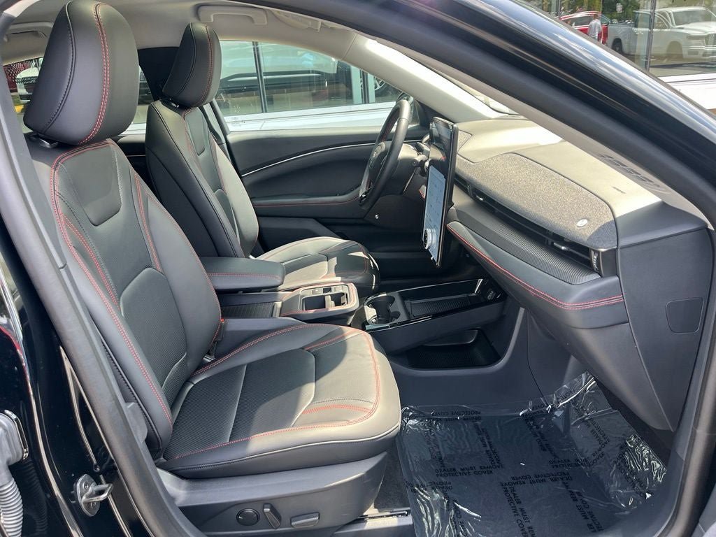 Certified 2025 Ford Mustang Mach-E Premium w/ Sport Appearance Package AWD/4WD image 22