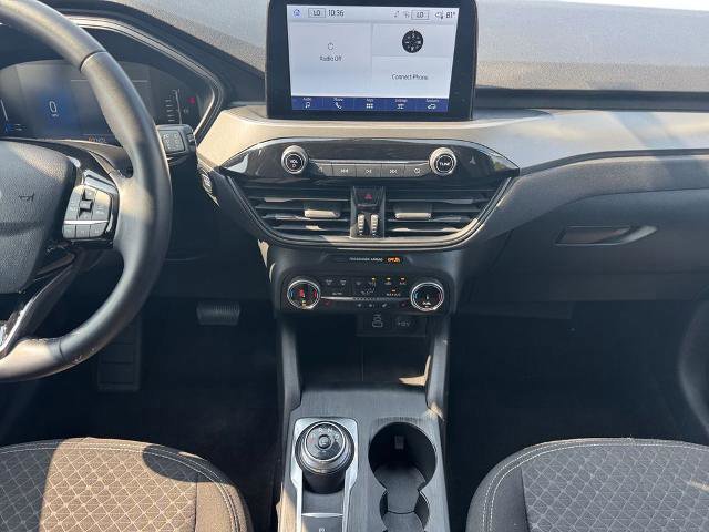 Certified 2024 Ford Escape Active AWD/4WD image 11