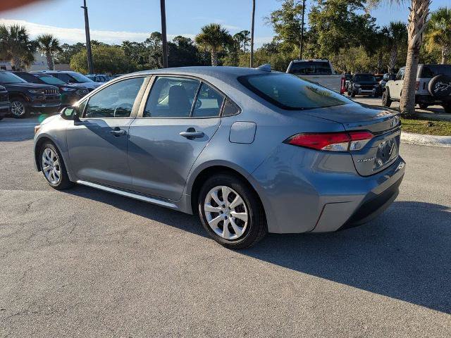 Used 2023 Toyota Corolla LE FWD image 6