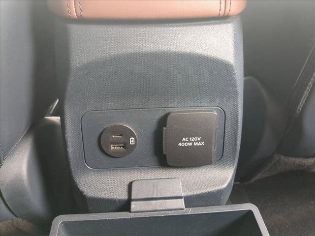 Certified 2022 Ford Maverick Lariat w/ Lariat Luxury Package FWD image 16