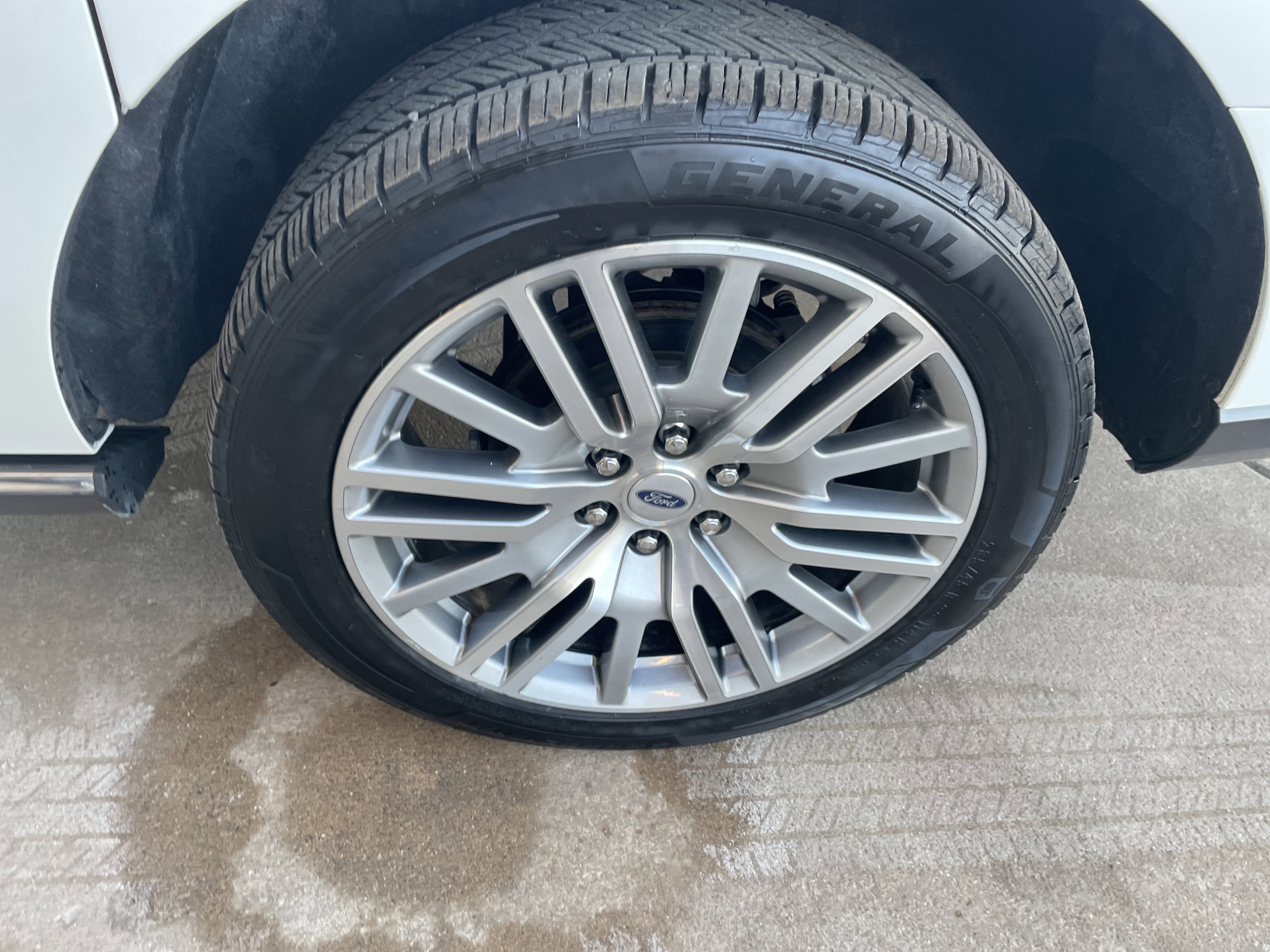 Certified 2022 Ford Expedition Max Limited image 42