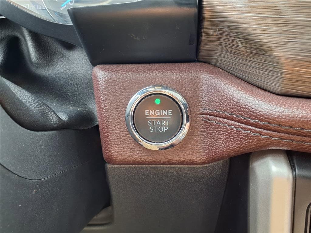 Certified 2023 Ford Expedition Limited image 11