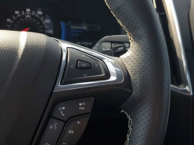 Certified 2023 Ford Edge ST w/ Equipment Group 401A image 19