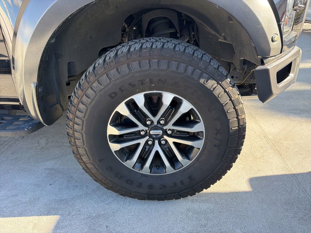 Certified 2020 Ford F150 Raptor w/ Equipment Group 801A Mid AWD/4WD image 4