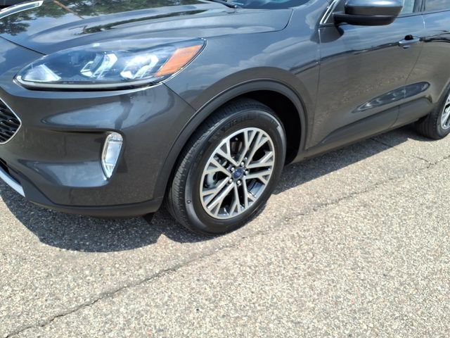Certified 2020 Ford Escape SEL AWD/4WD image 4
