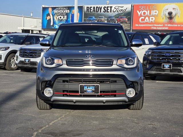 Used 2019 Kia Soul ! w/ Technology Package FWD image 2