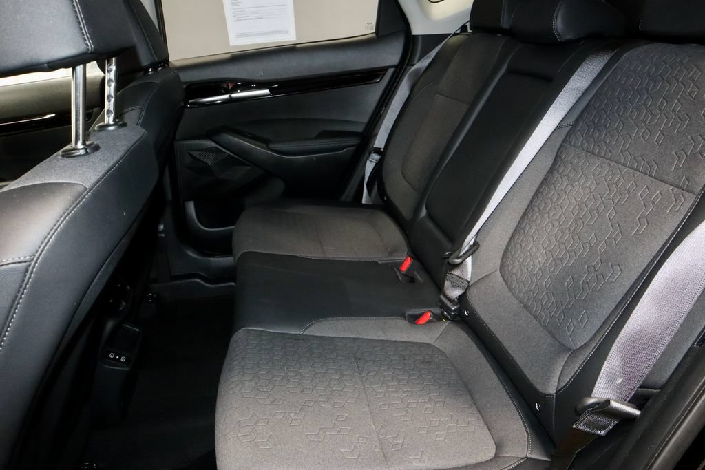 Used 2025 Kia Seltos X-Line AWD/4WD image 23