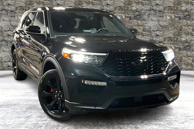 Certified 2022 Ford Explorer ST w/ Equipment Group 401A