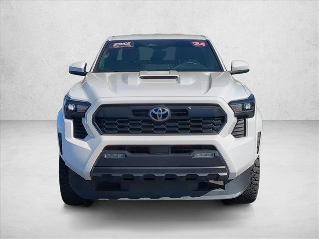Used 2024 Toyota Tacoma TRD Sport image 2