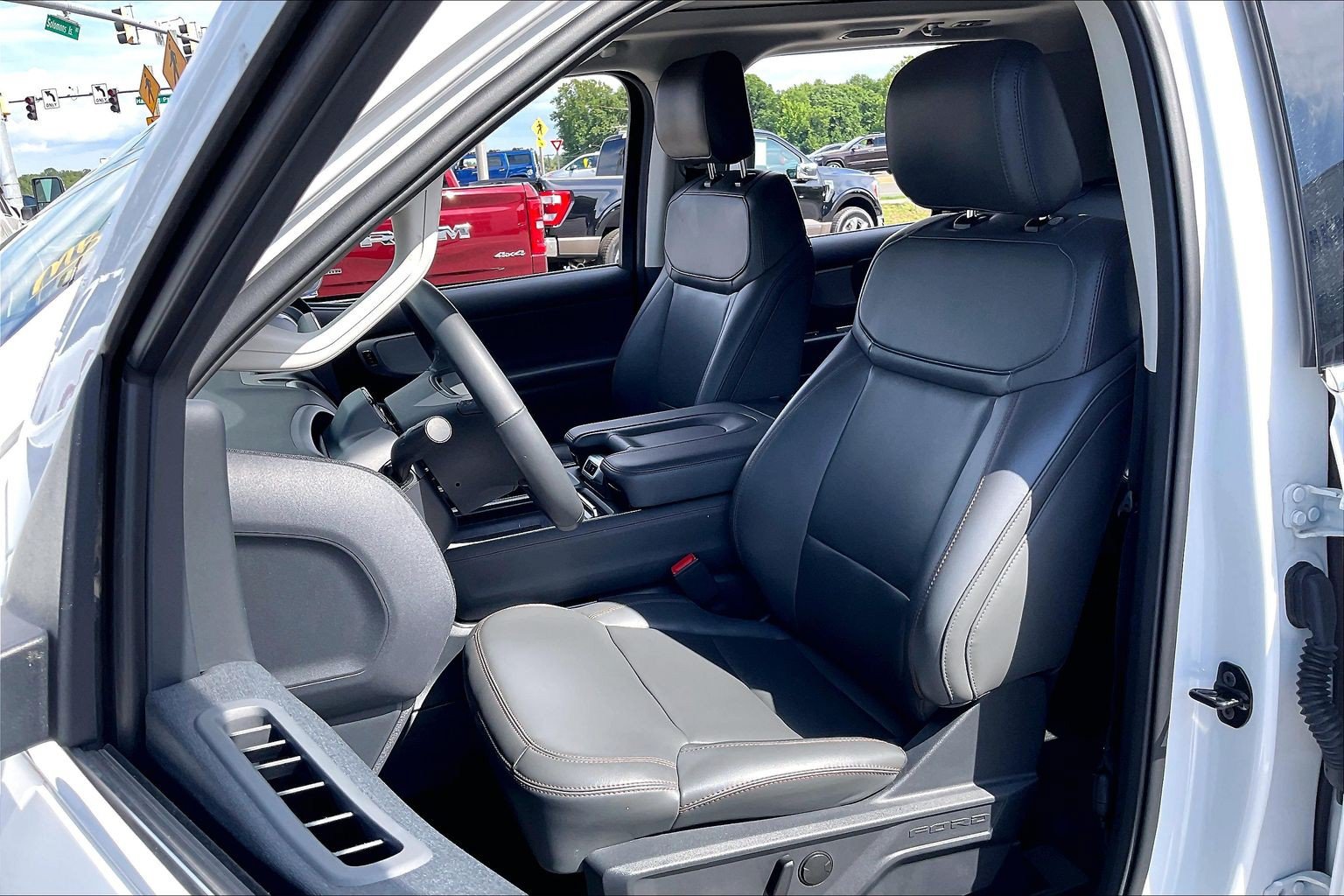 Certified 2025 Ford Expedition Max Active AWD/4WD image 24