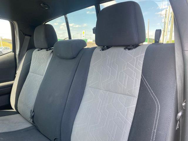 Used 2020 Toyota Tacoma TRD Off-Road image 27