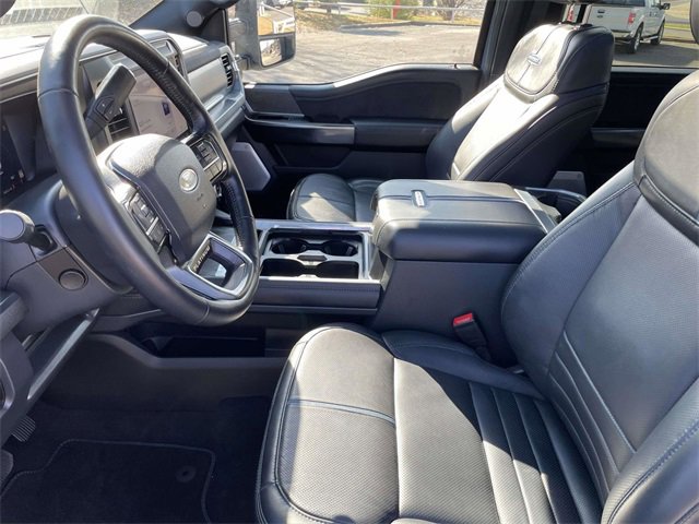 Certified 2025 Ford F250 Platinum image 15