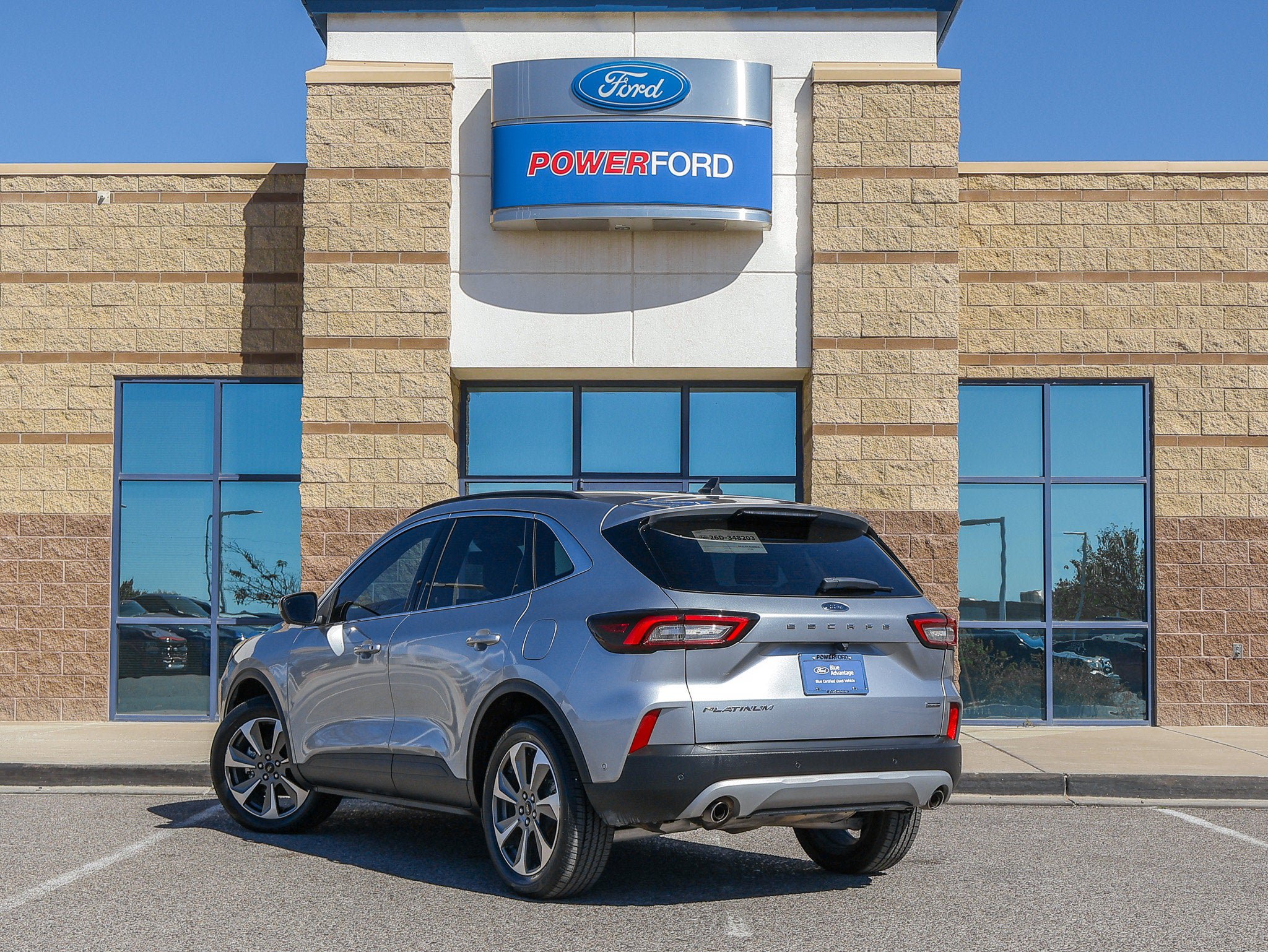Certified 2023 Ford Escape Platinum w/ Premium Technology Package AWD/4WD image 8