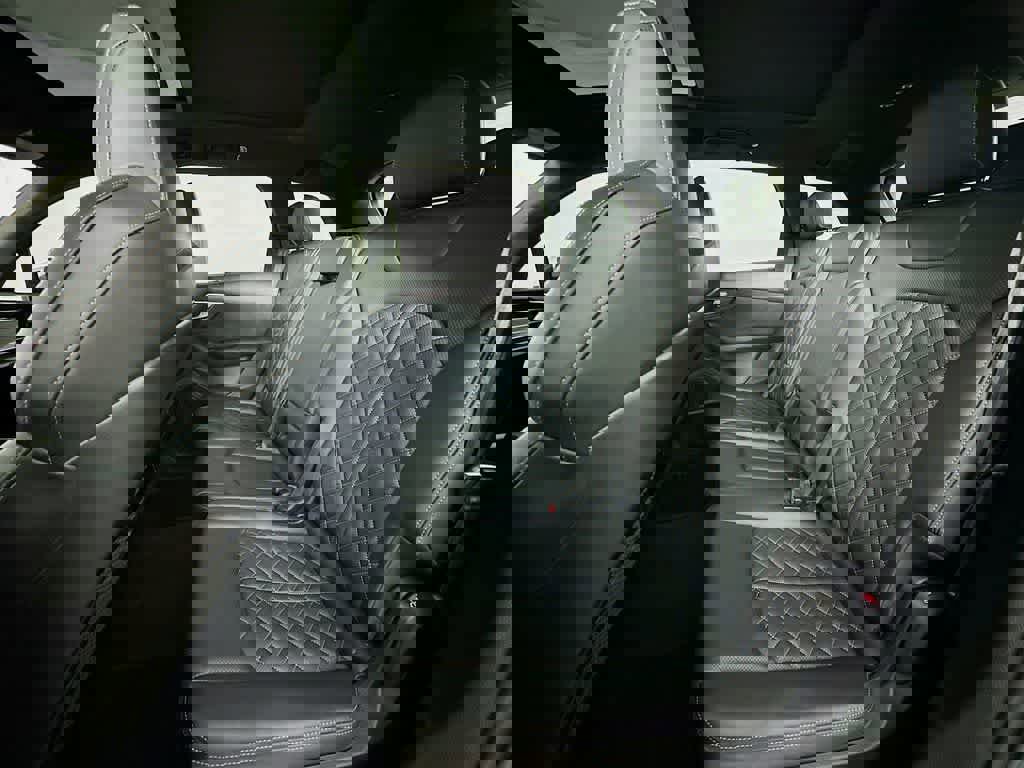 Used 2021 Audi SQ7 Premium Plus w/ Executive Package image 17