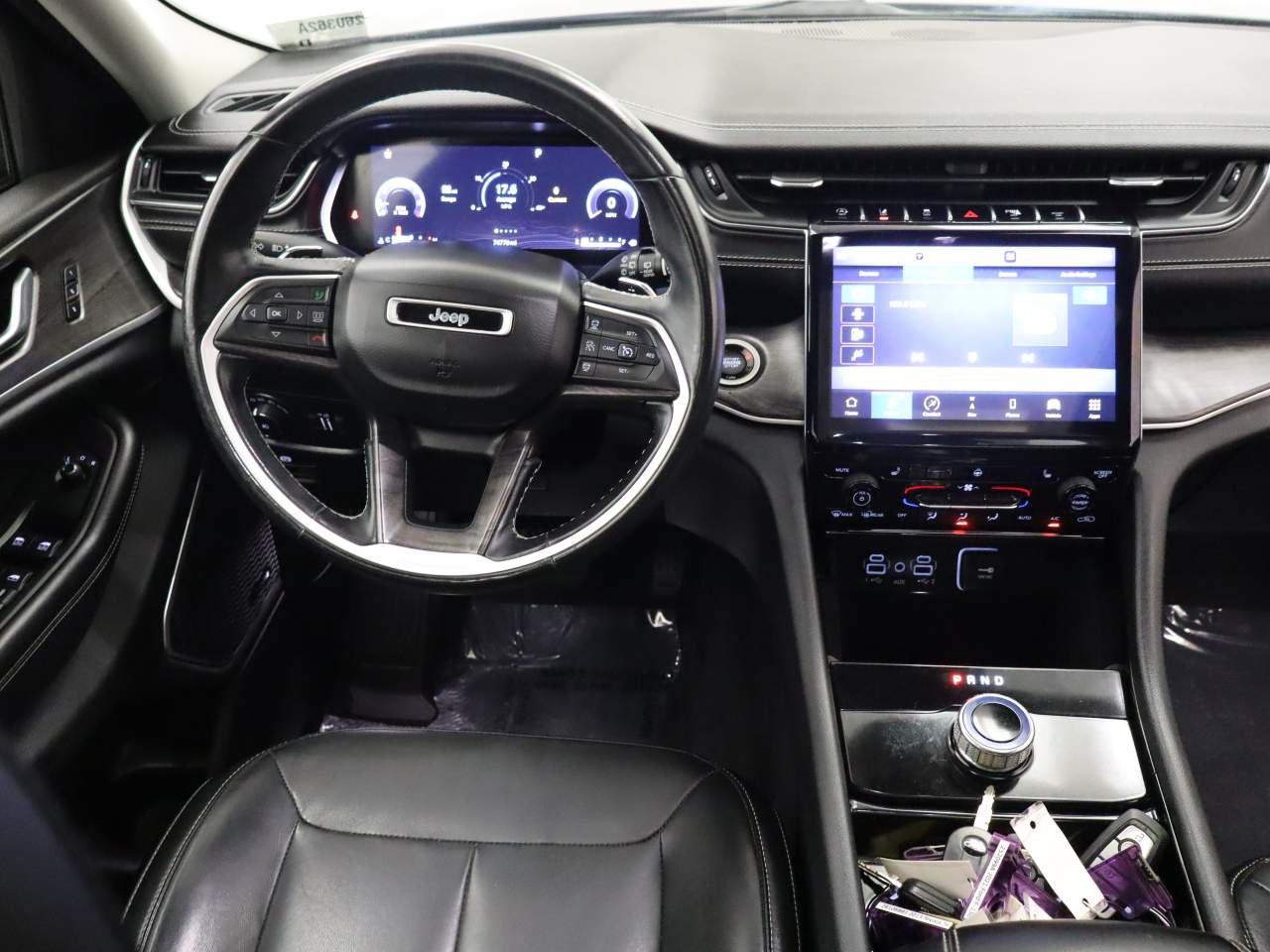 Used 2021 Jeep Grand Cherokee L Limited RWD image 14