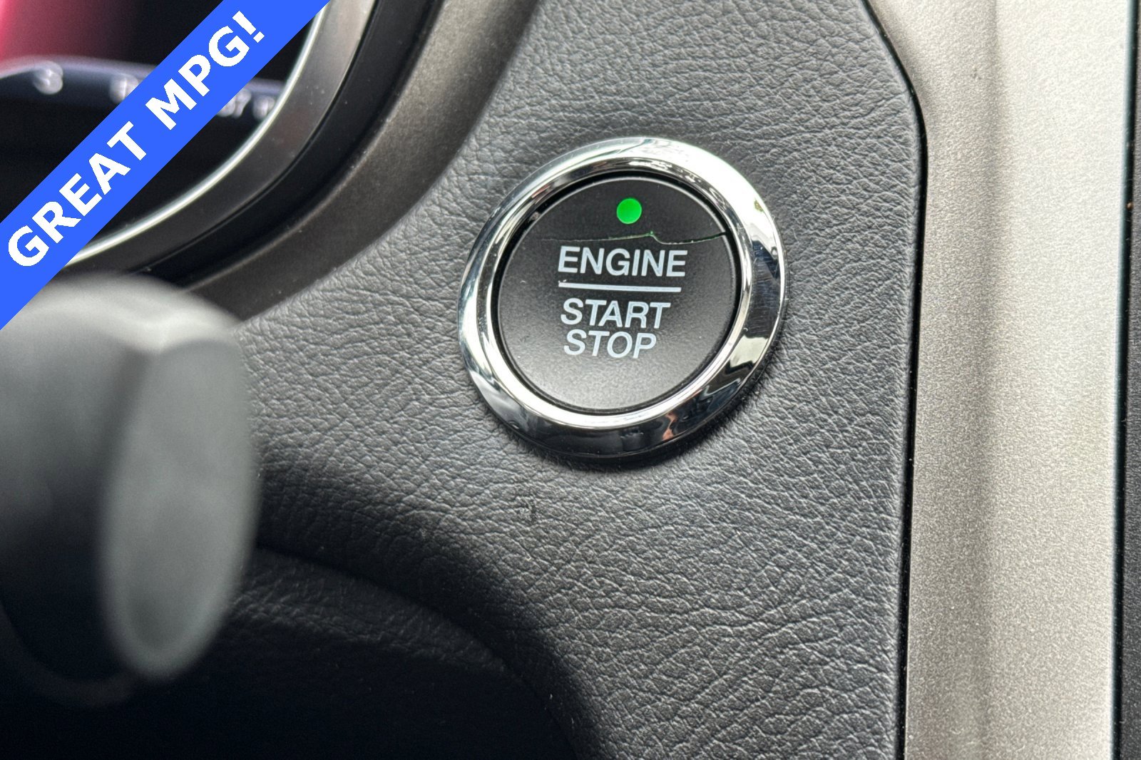 Certified 2018 Ford Fusion Energi SE image 22