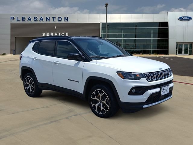 Used 2025 Jeep Compass Limited AWD/4WD image 7