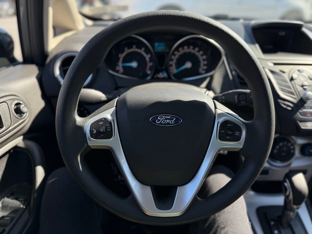 Certified 2019 Ford Fiesta SE image 17