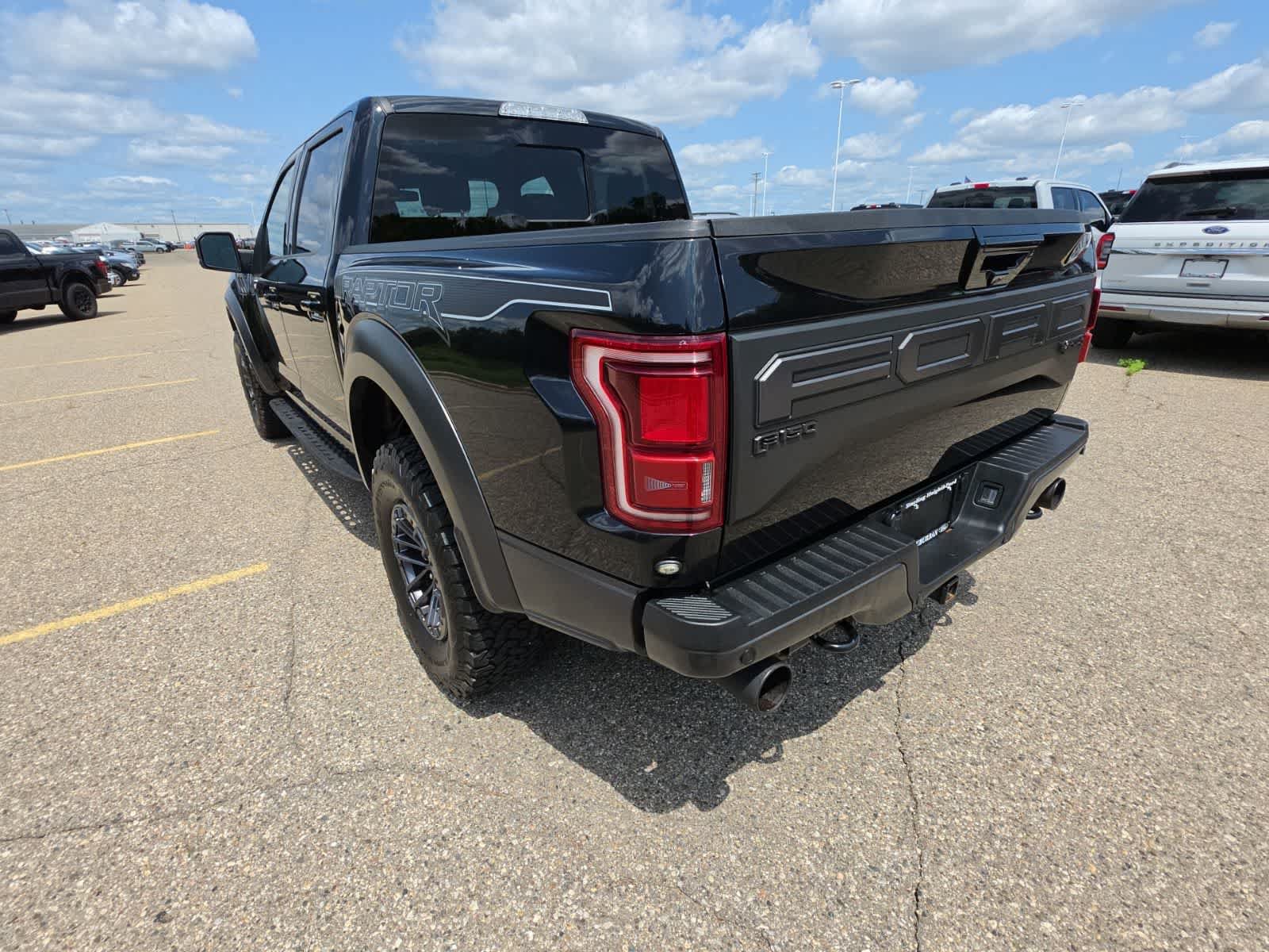 Certified 2019 Ford F150 Raptor w/ Equipment Group 802A Luxury AWD/4WD image 11