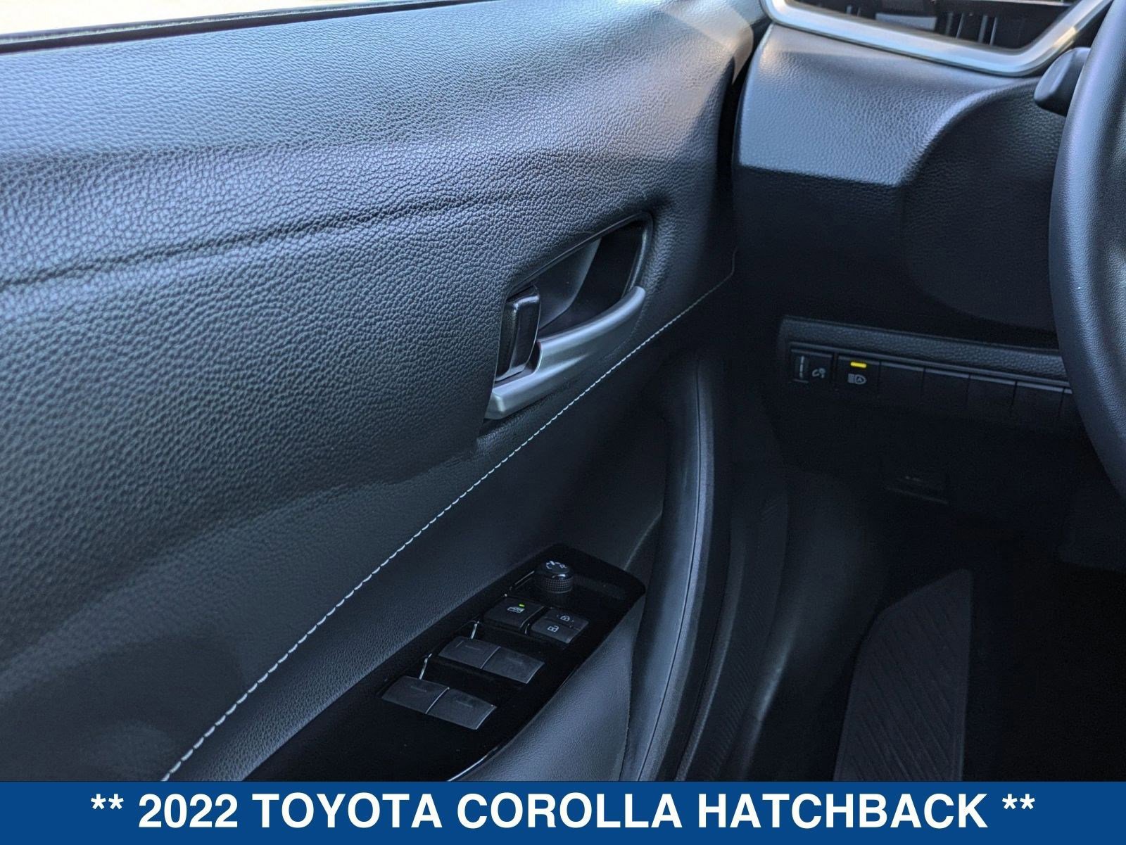 Used 2022 Toyota Corolla SE image 23