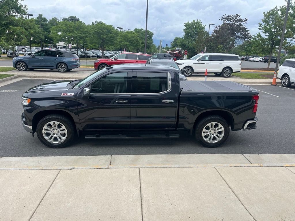 Used 2024 Chevrolet Silverado 1500 LTZ w/ LTZ Convenience Package II AWD/4WD image 6
