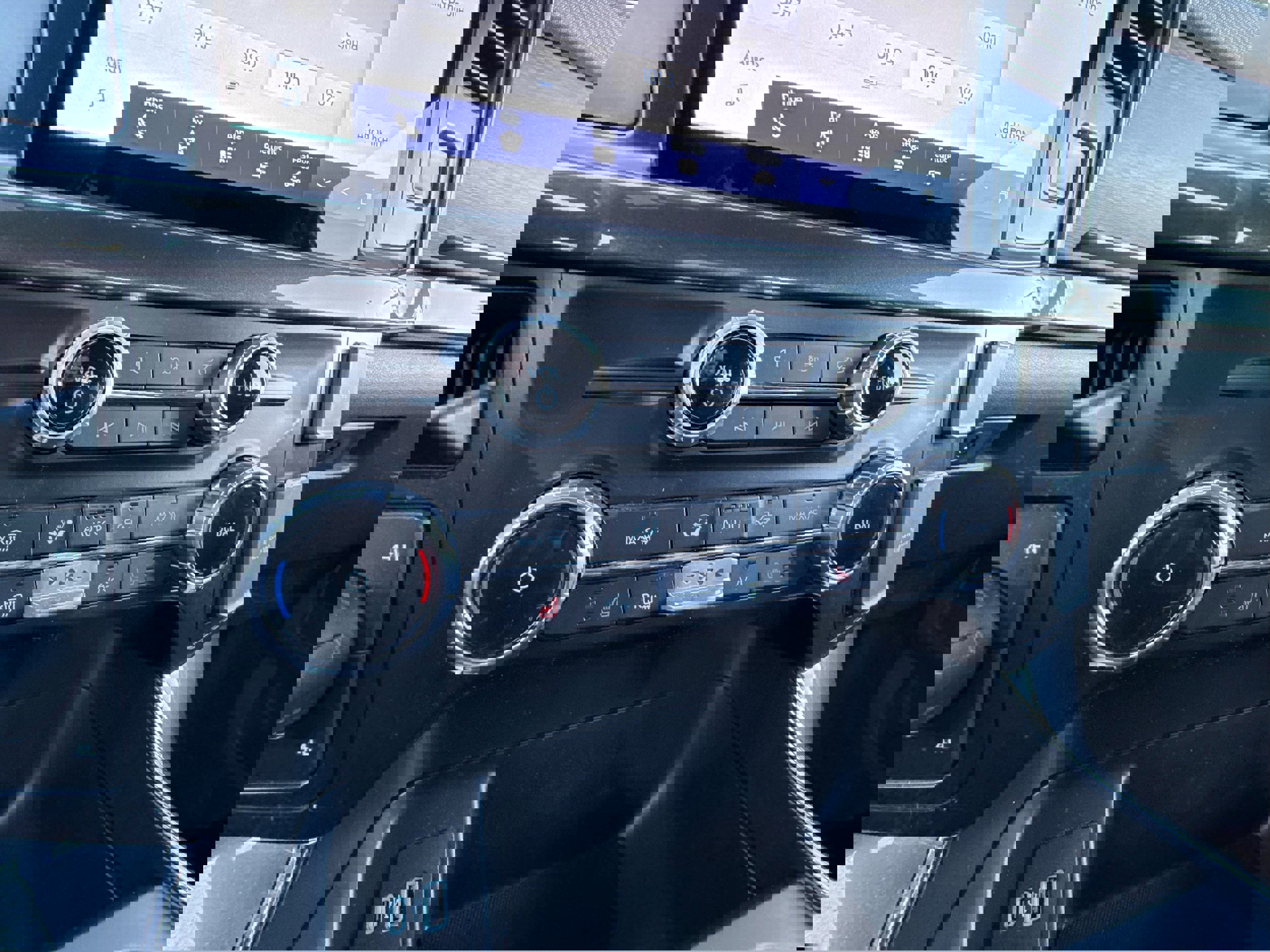 Certified 2022 Ford F150 XLT w/ Equipment Group 302A High image 25