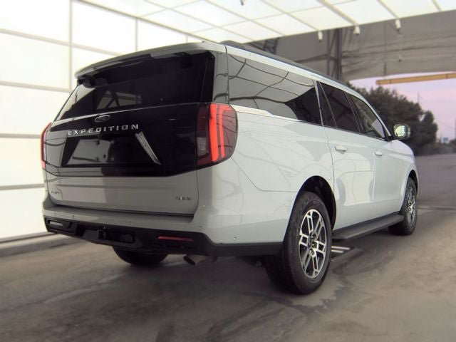 Certified 2025 Ford Expedition Max Active AWD/4WD image 6