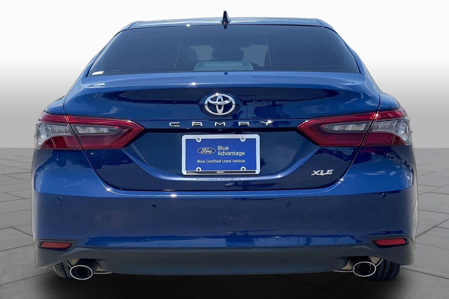 Used 2024 Toyota Camry XLE w/ Navigation Package FWD image 5