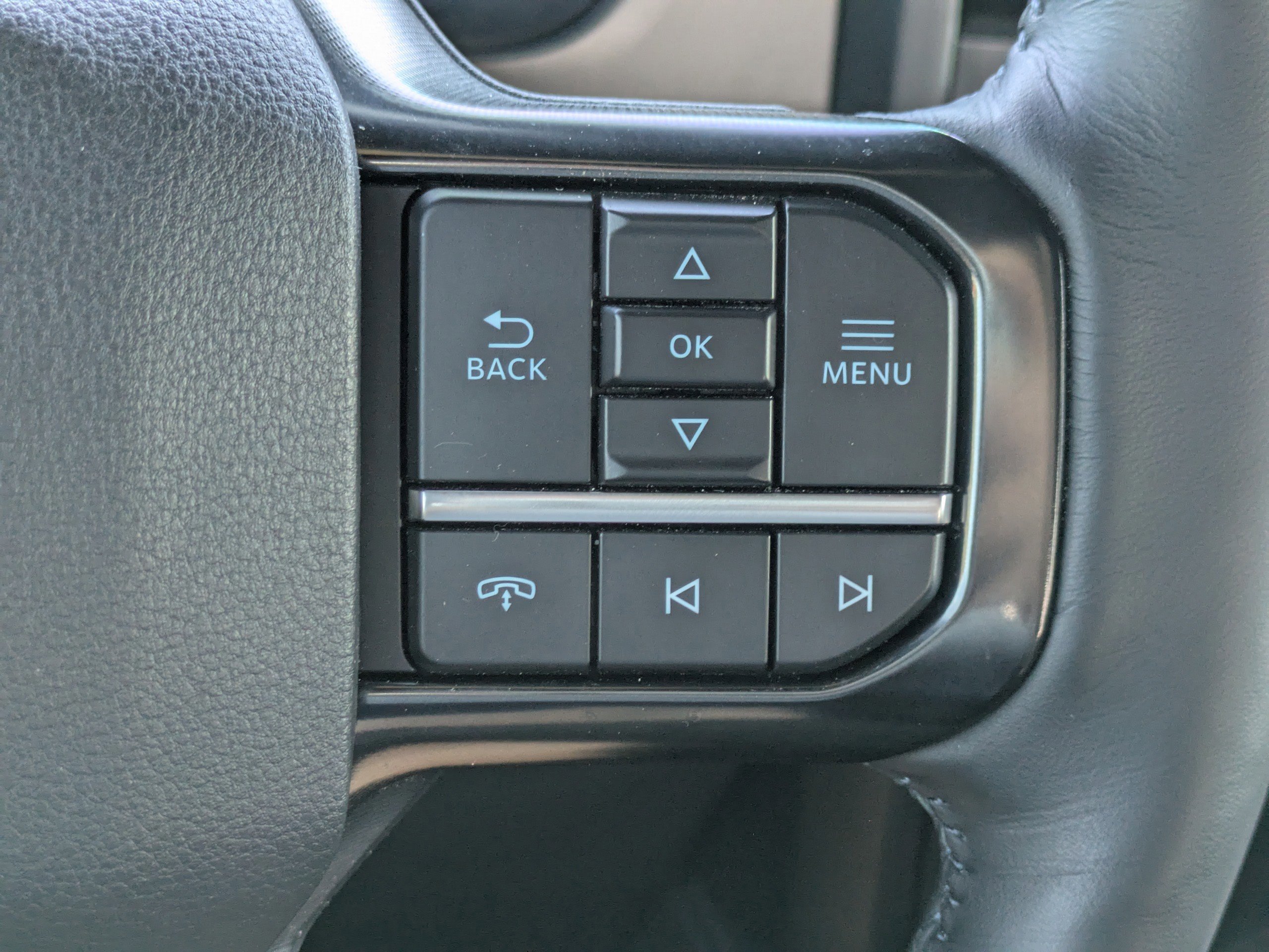 Certified 2025 Ford F250 Platinum image 22