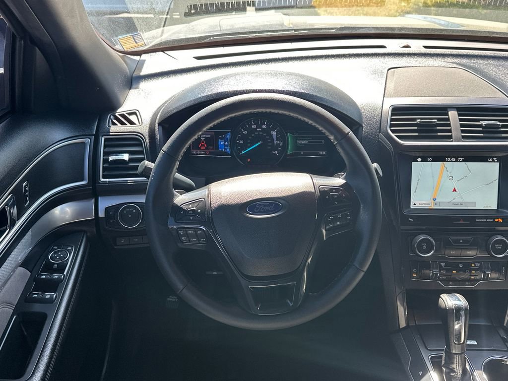 Certified 2017 Ford Explorer XLT w/ Equipment Group 202A FWD image 25