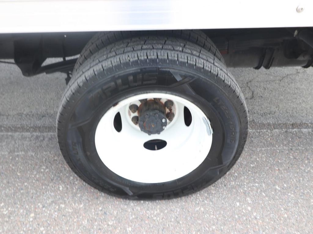 Certified 2022 Ford E-350 and Econoline 350 Super Duty w/ Power Windows & Locks Group RWD image 21